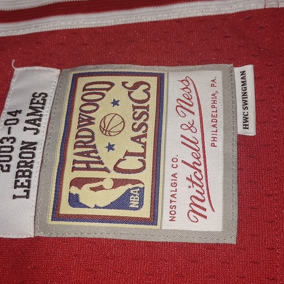 2003 LeBron James rookie jersey - Picture 6 of 10